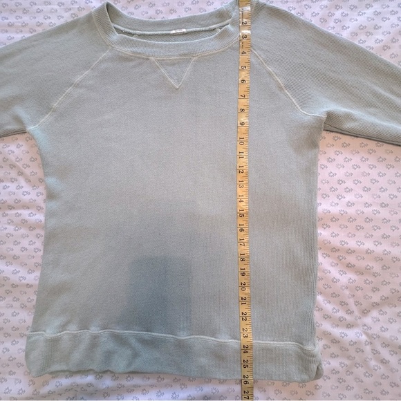 J. Crew Women’s Mint Green Medium Lightweight Sweater - Picture 4 of 4